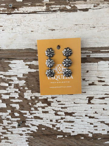 Triple floral conchos